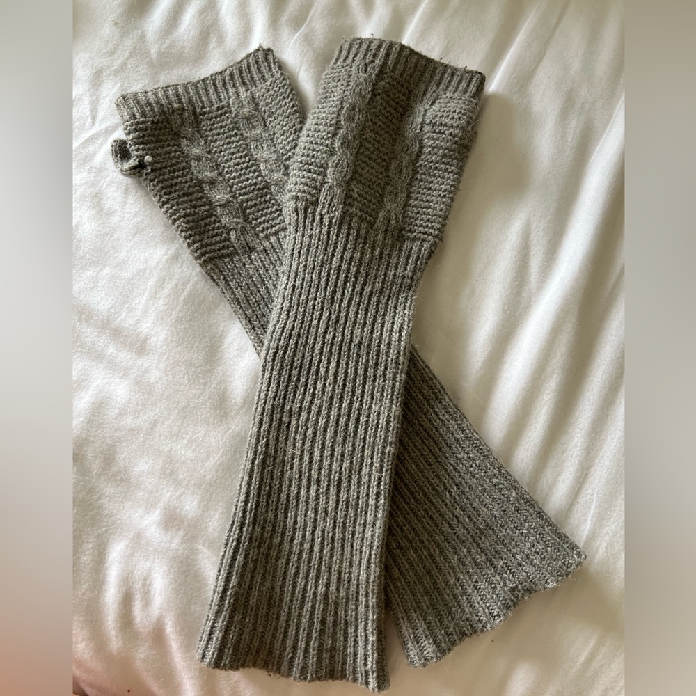 ☕️Gray Cable Knit Arm Warmers☕️